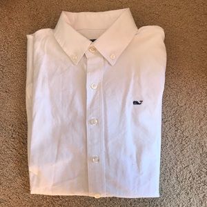 Vineyard Vines white juniors button down